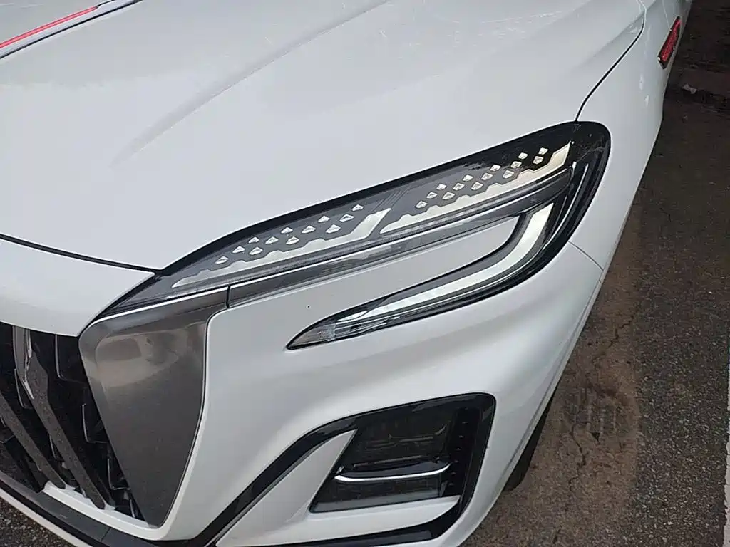 Hongqi Hongqi HS3 — миниатюра 24