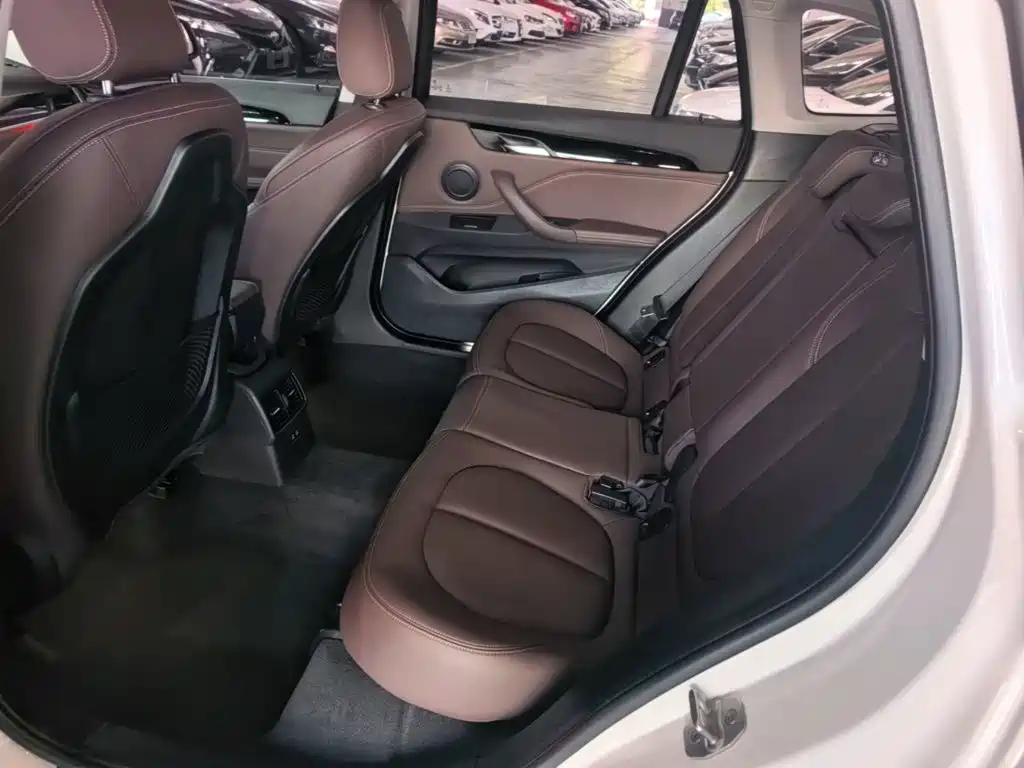 BMW X1 — миниатюра 17