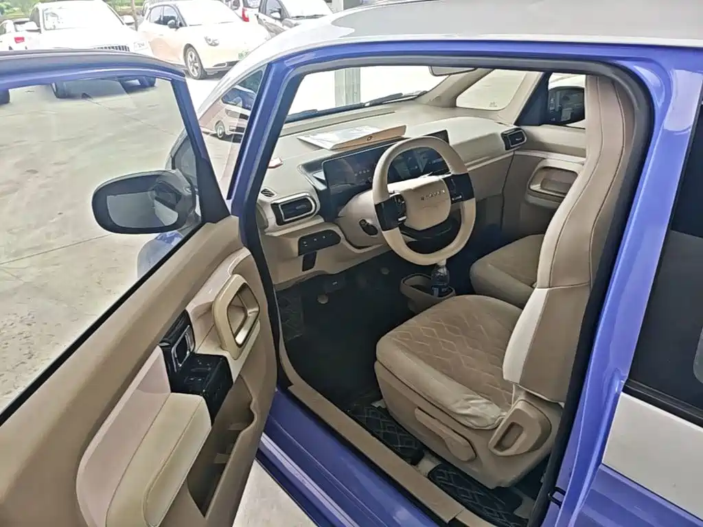 Baojun KiWi EV — миниатюра 16