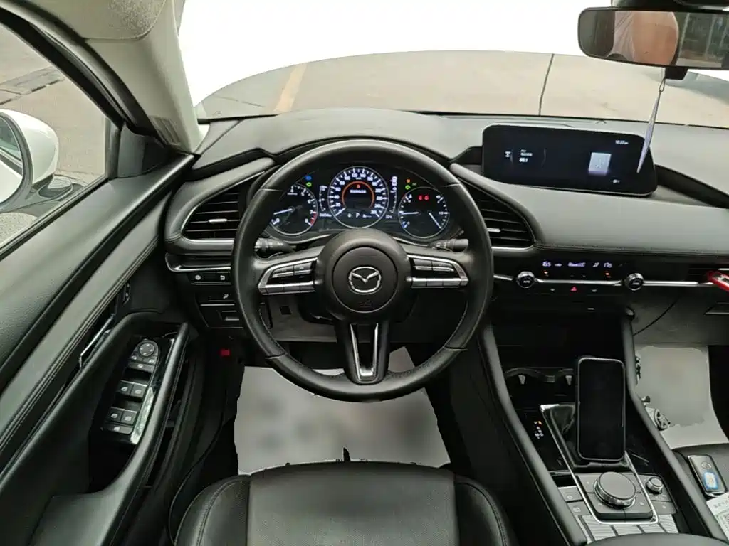 Mazda 3 Axela — миниатюра 11