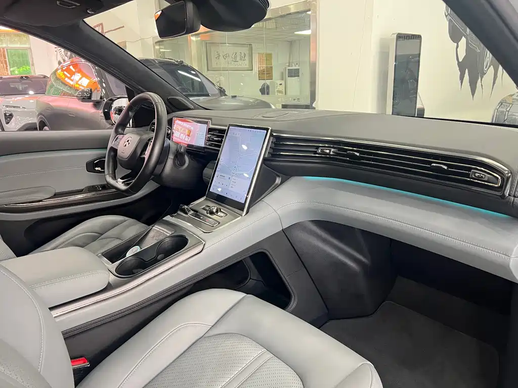 NIO ES6 — миниатюра 16