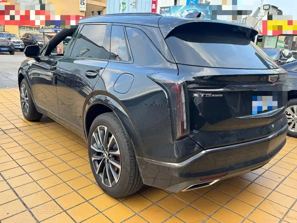 Cadillac XT5 — миниатюра 4
