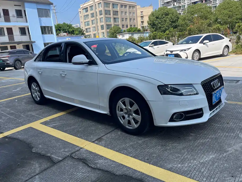 Audi A4L — миниатюра 3