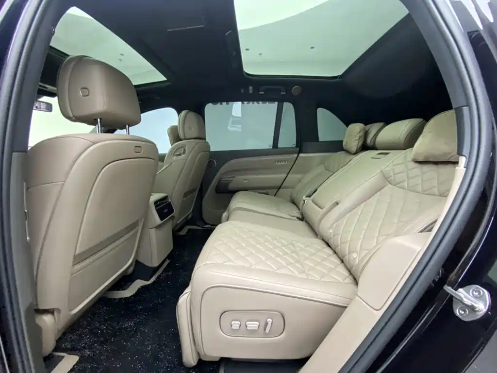 Li Auto Li L8 — миниатюра 19