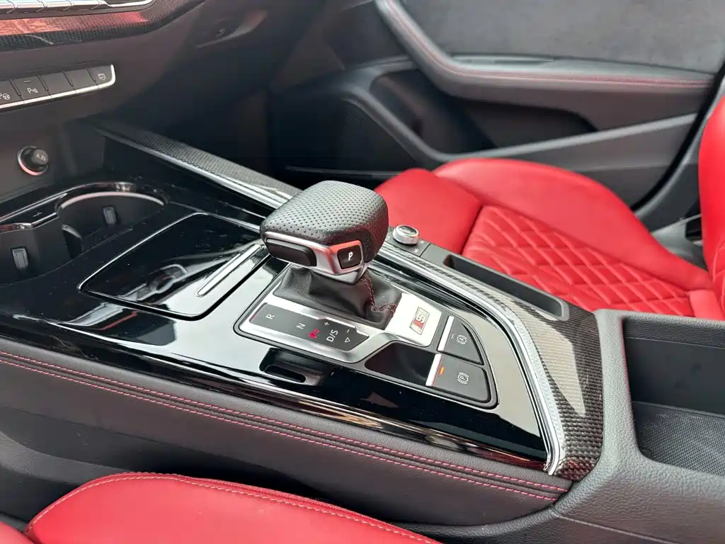 Audi S4 — миниатюра 16