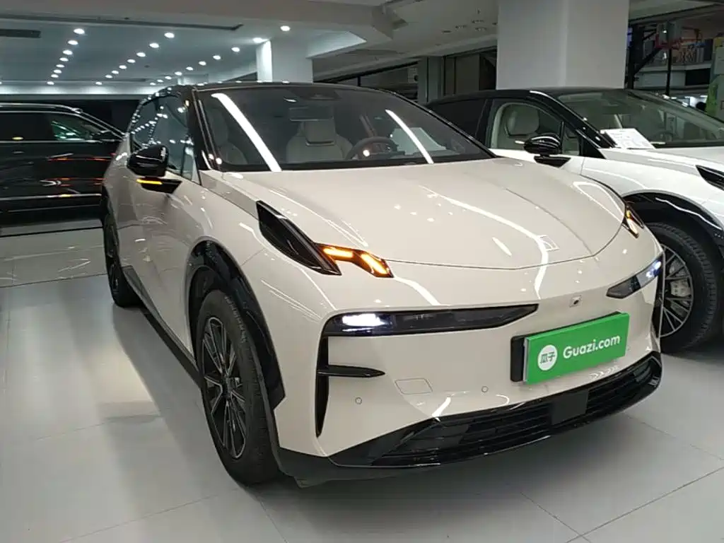 Zeekr X 2025 мест