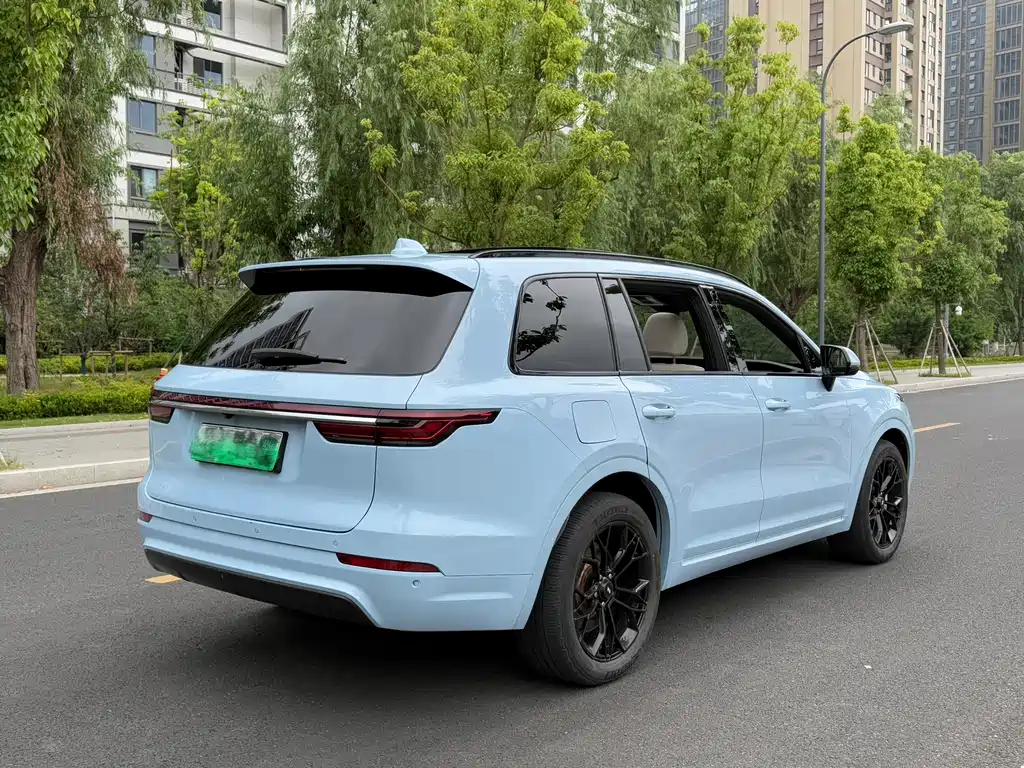 Li Auto Li ONE — миниатюра 6