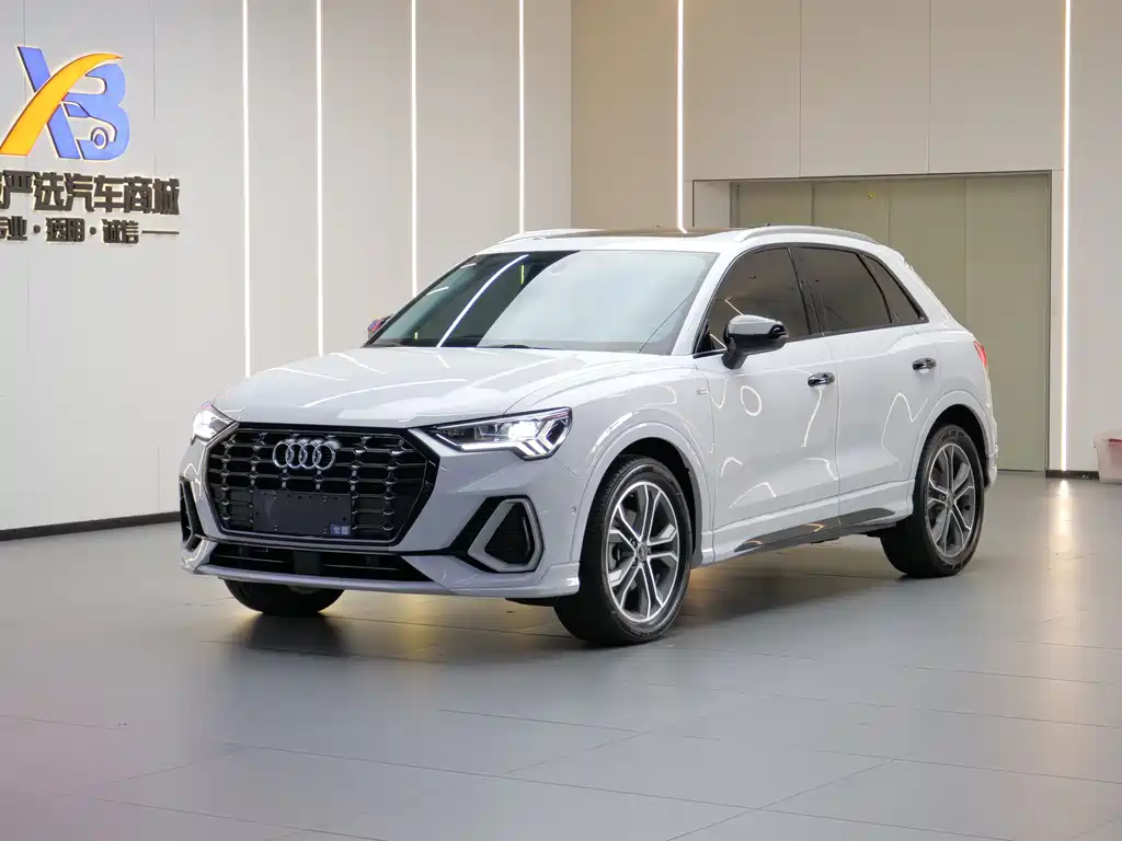 Audi Q3 2023 40 TFSI Fashion