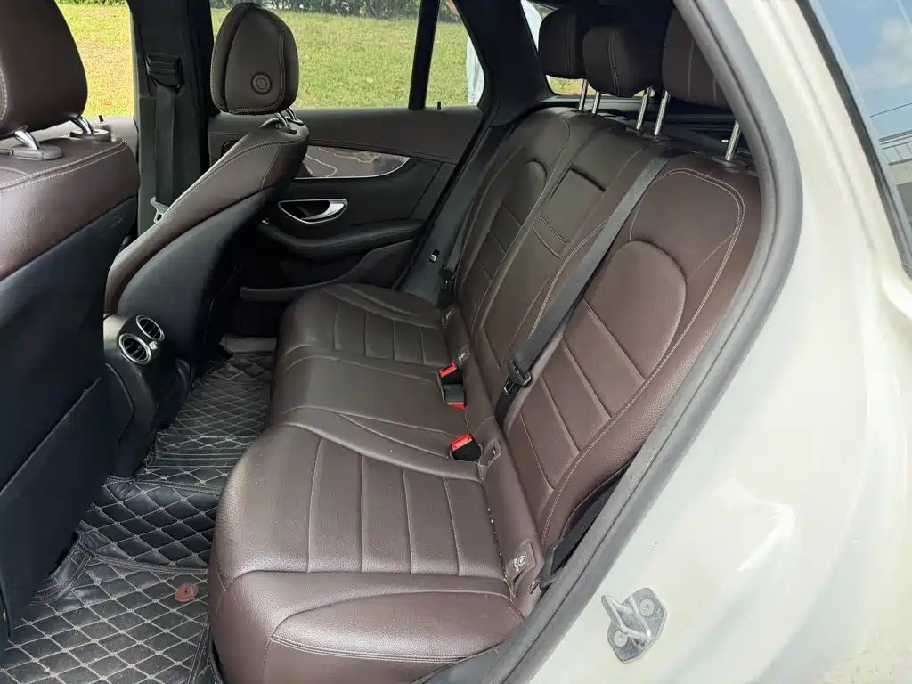 Mercedes-Benz GLC — миниатюра 12