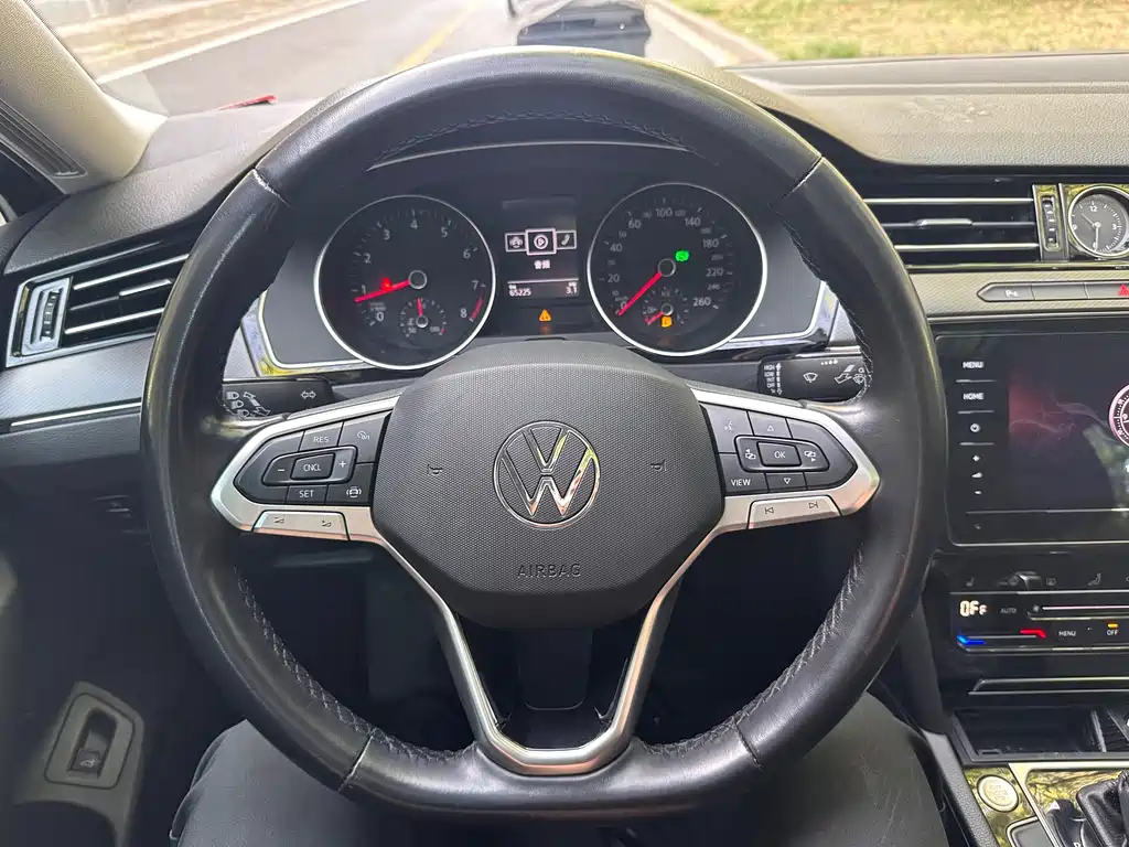 Volkswagen Magotan 2020 330TSI DSG Lead