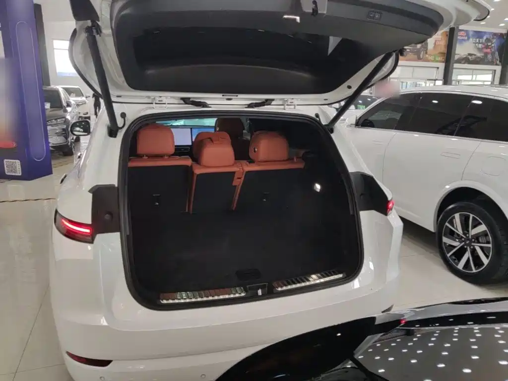 Li Auto Li L7 — миниатюра 19
