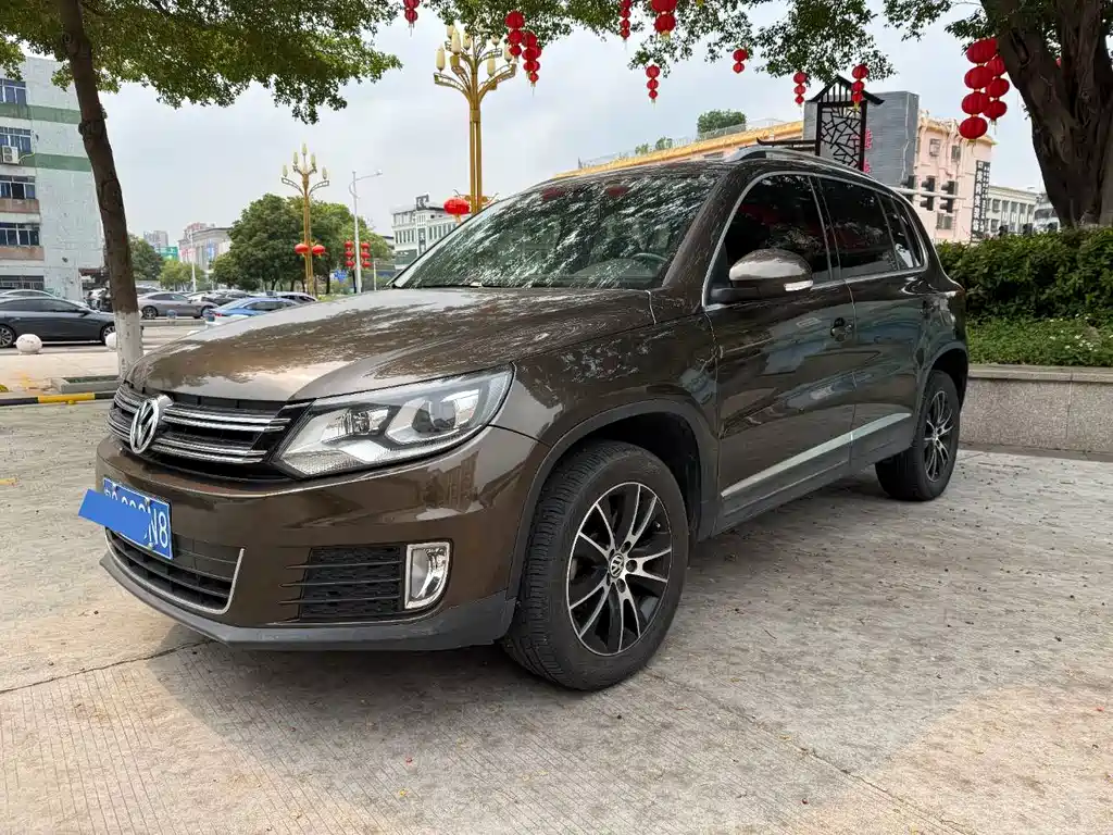 Volkswagen Tiguan 2015