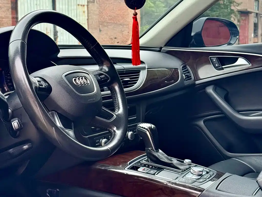 Audi A6L — миниатюра 5