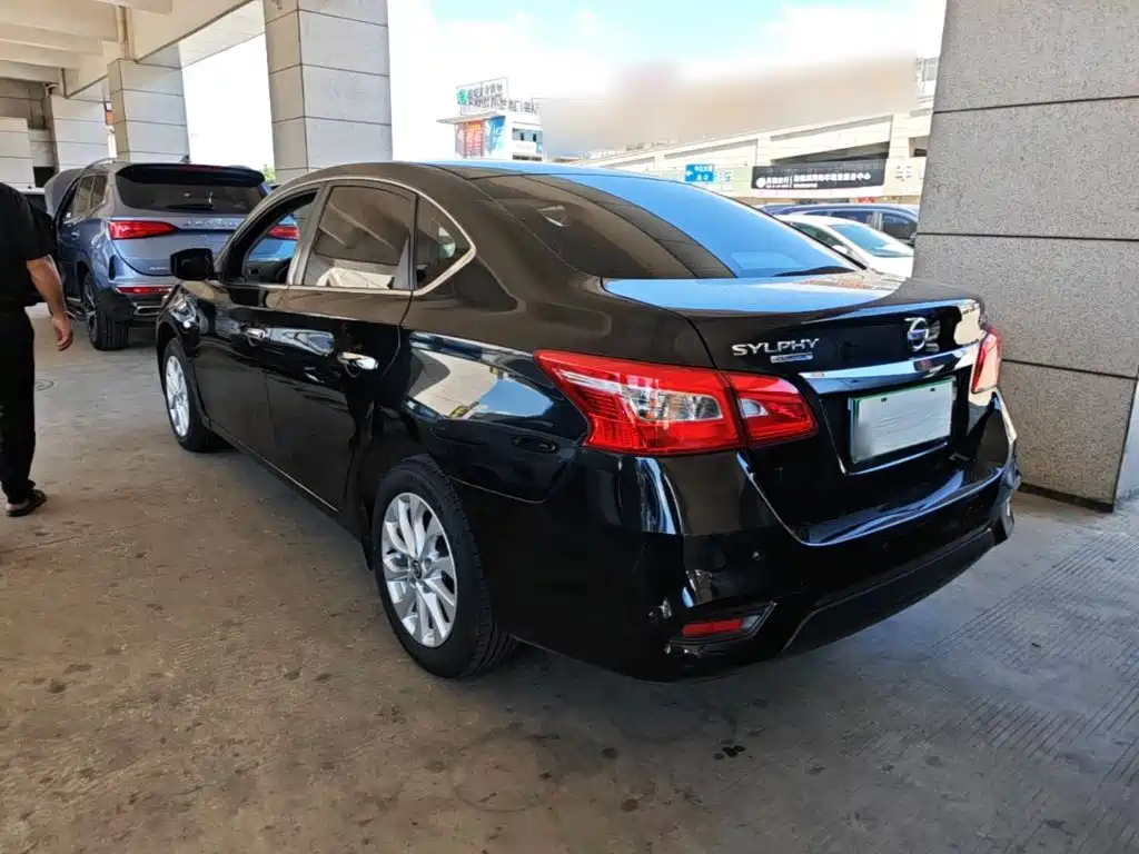 Nissan Sylphy — миниатюра 5