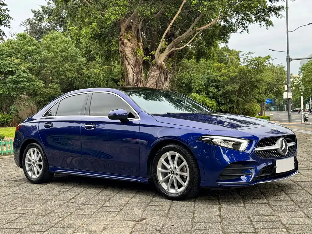 Mercedes-Benz A-Class — миниатюра 3