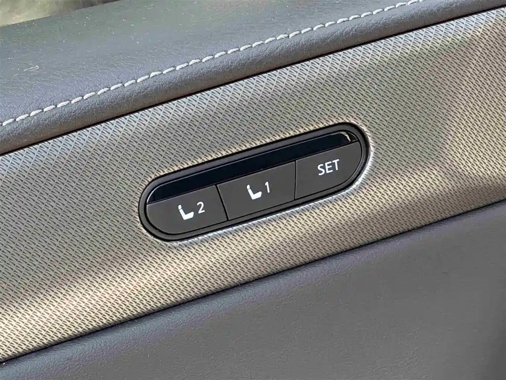 Infiniti QX60 — миниатюра 16