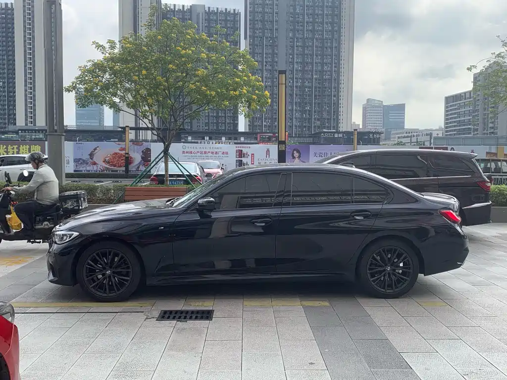 BMW 3 Series — миниатюра 3