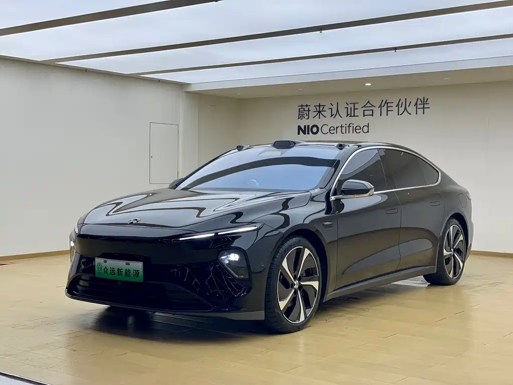NIO ET7
