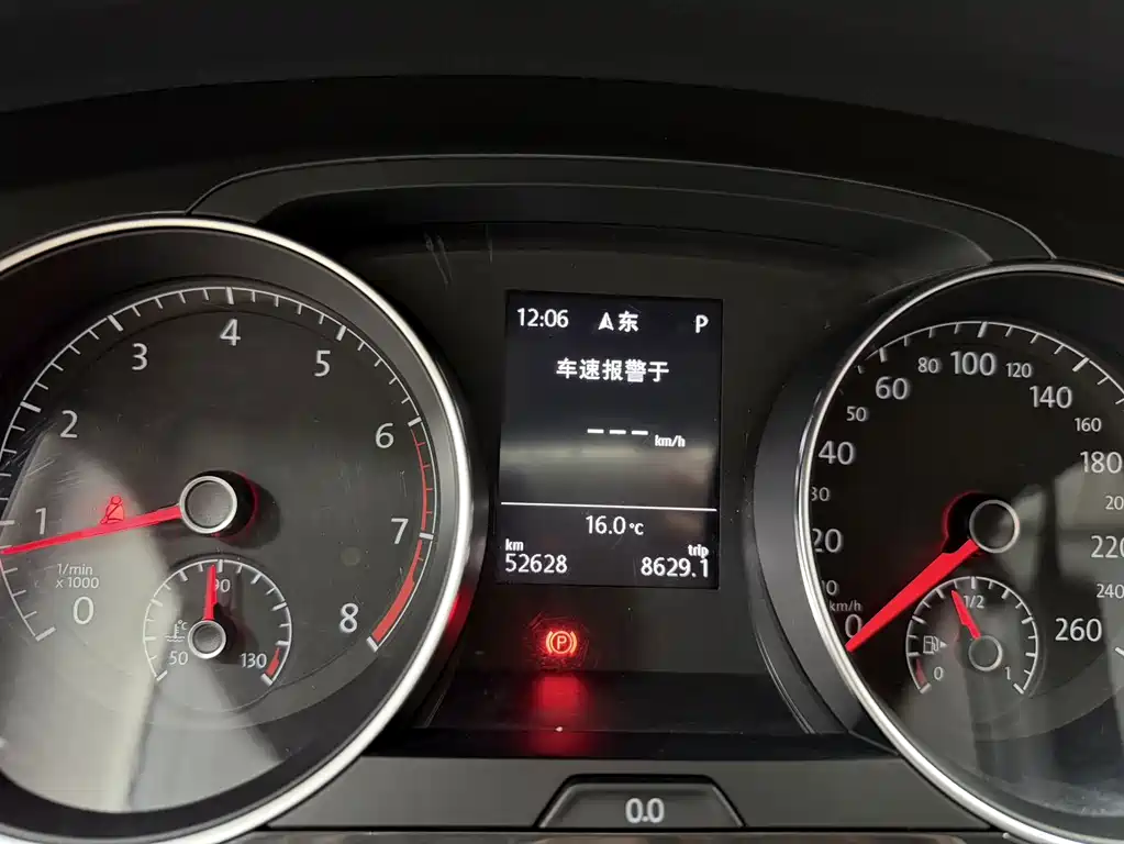 Volkswagen Golf — миниатюра 10