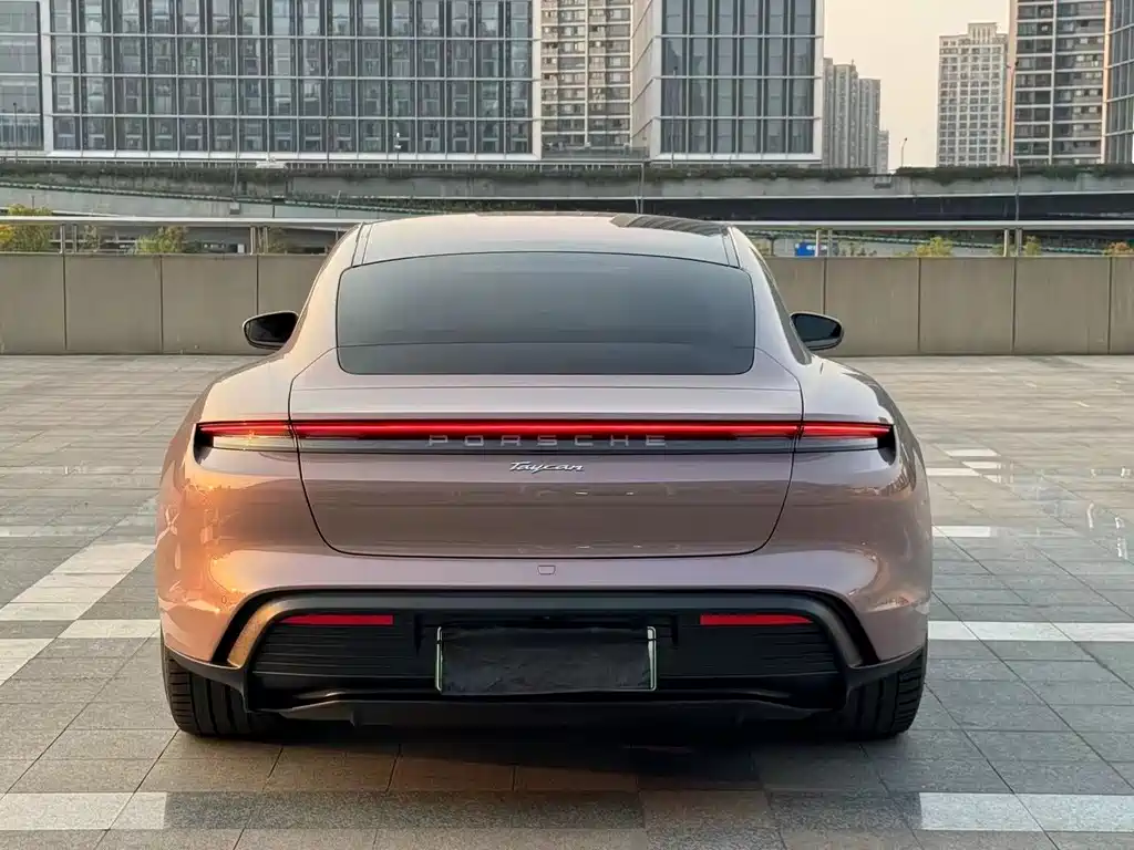 Porsche Taycan 2020 Taycan