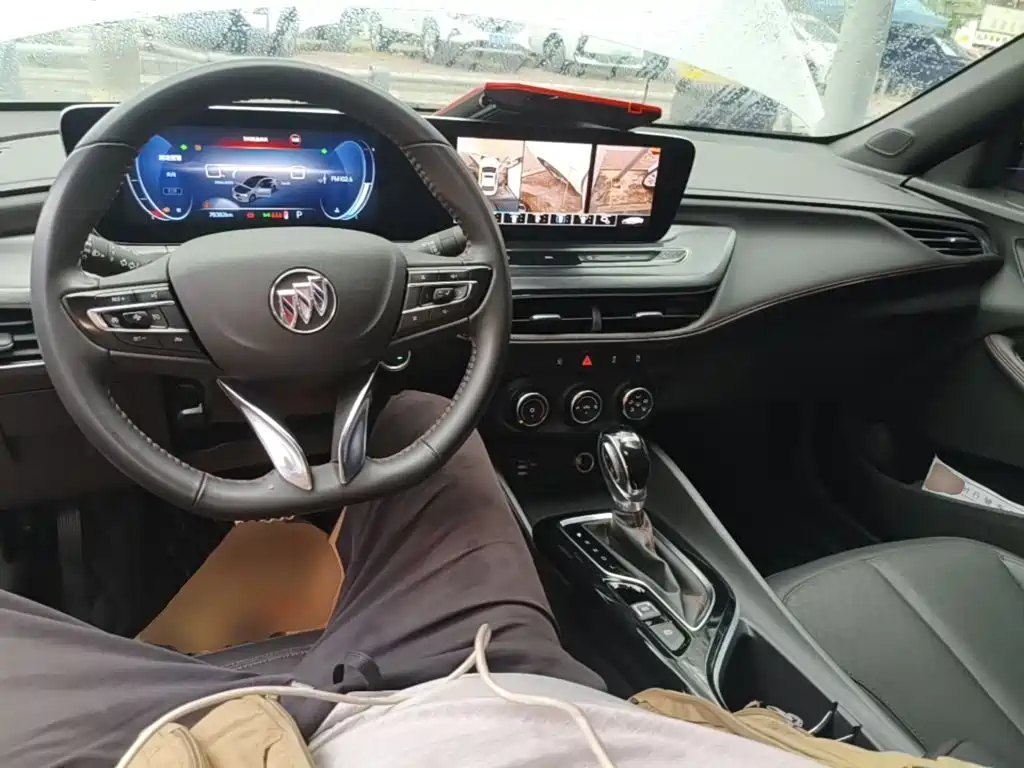 Buick Verano — миниатюра 10