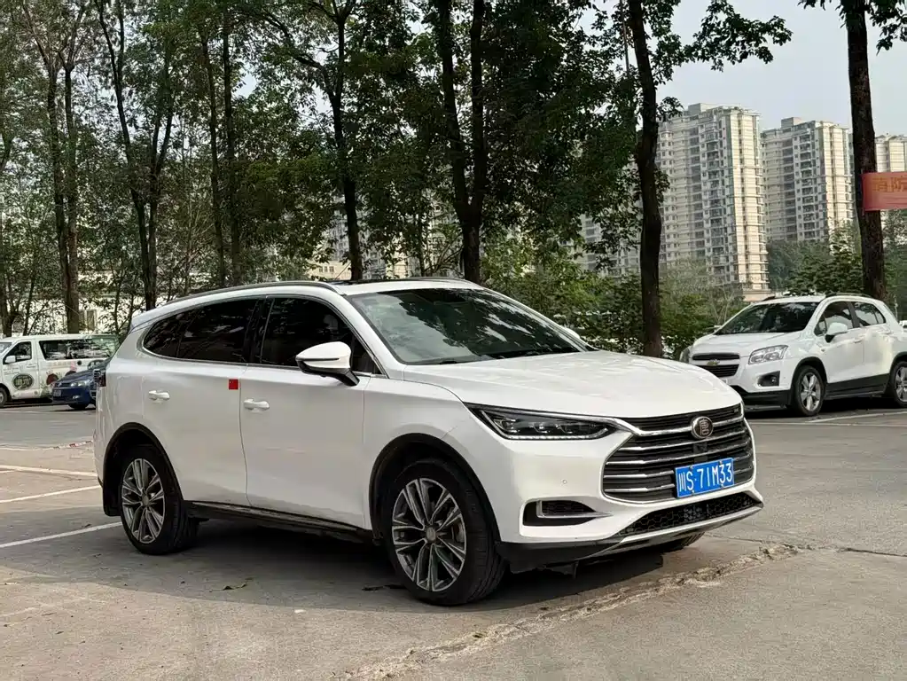 BYD Tang — миниатюра 3