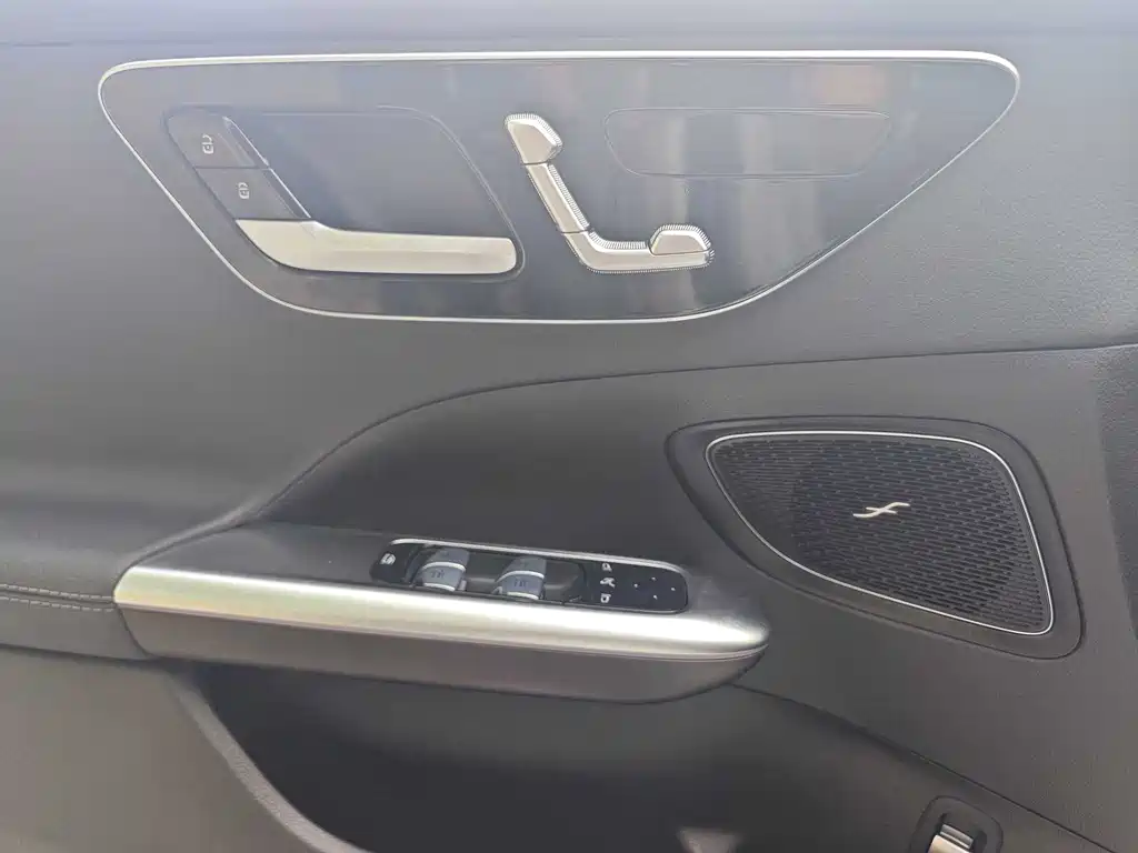 Mercedes-Benz C-Class C 2025 C 260 L Sport