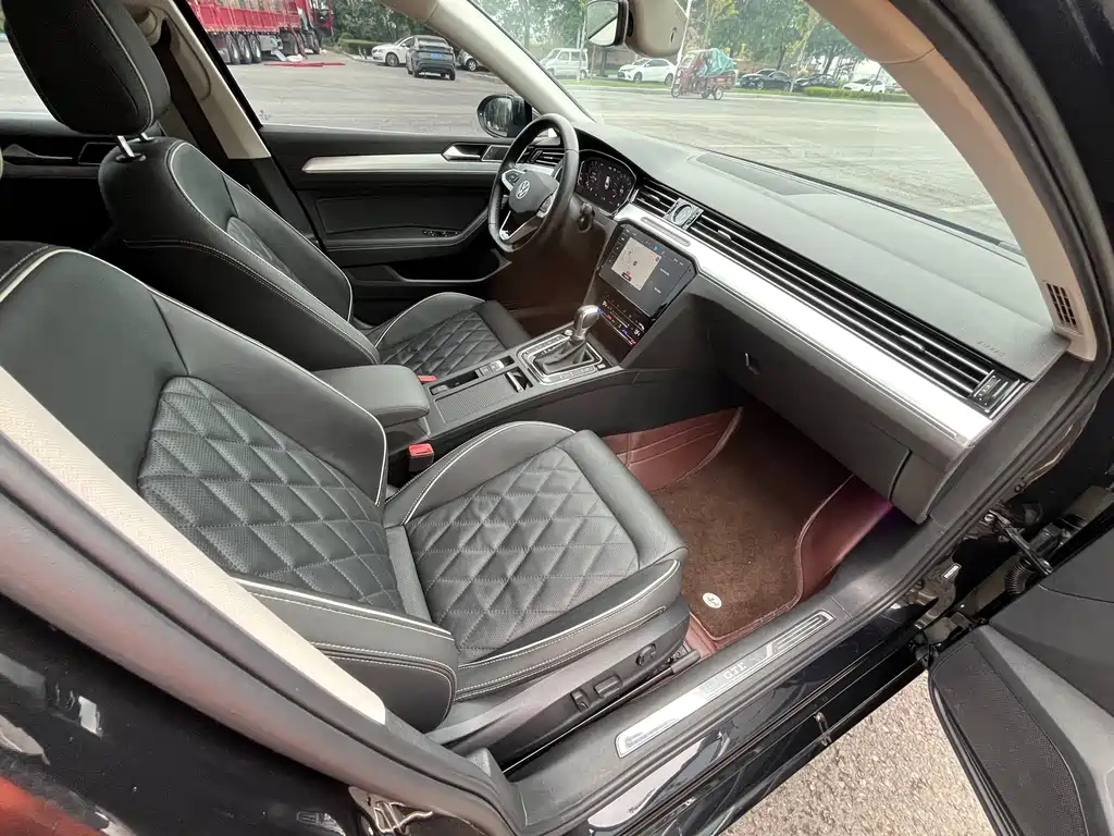 Volkswagen Magotan PHEV — миниатюра 14