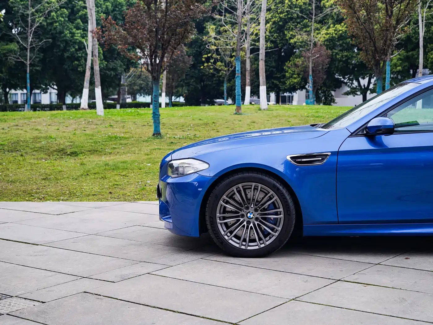 BMW M5