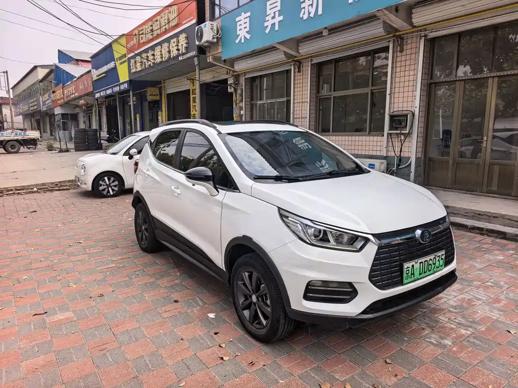 BYD Yuan EV — миниатюра 2