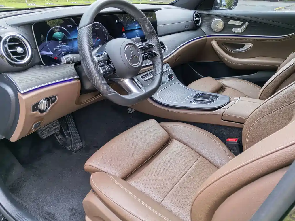 Mercedes-Benz E-Class New Energy — миниатюра 6