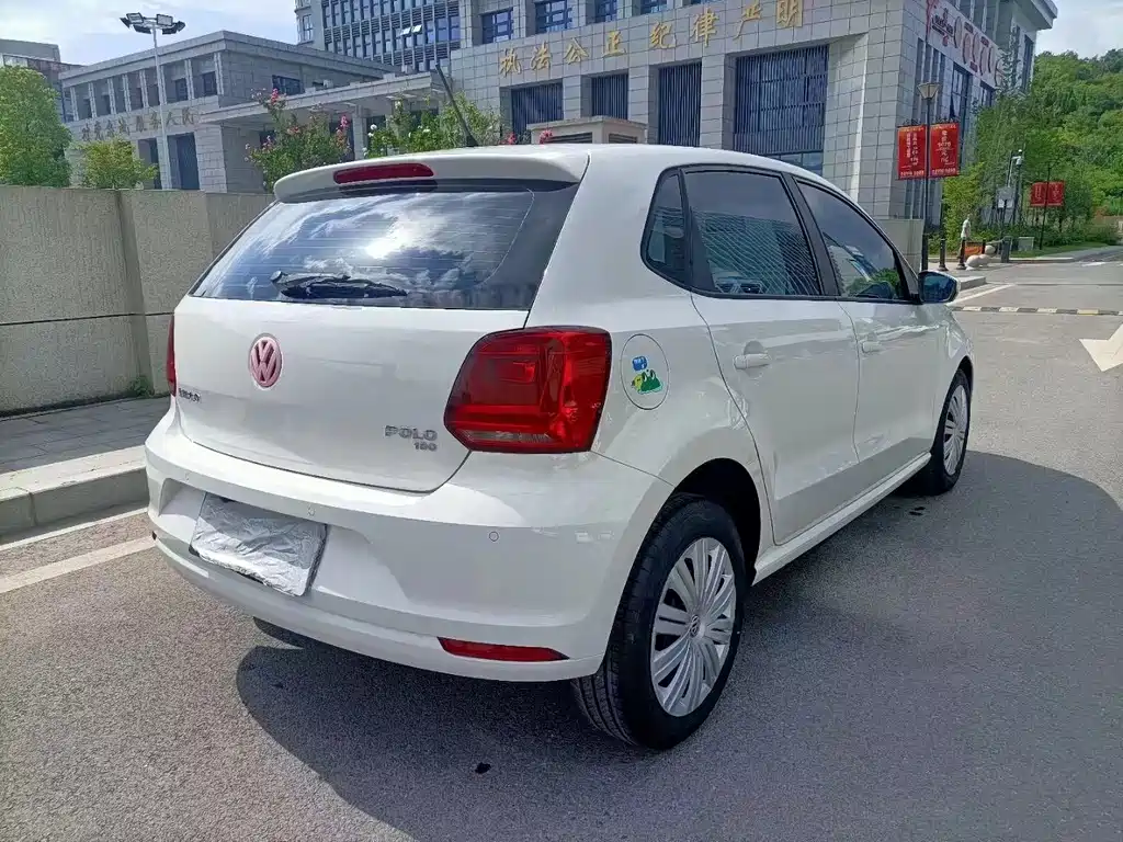 Volkswagen Polo — миниатюра 9