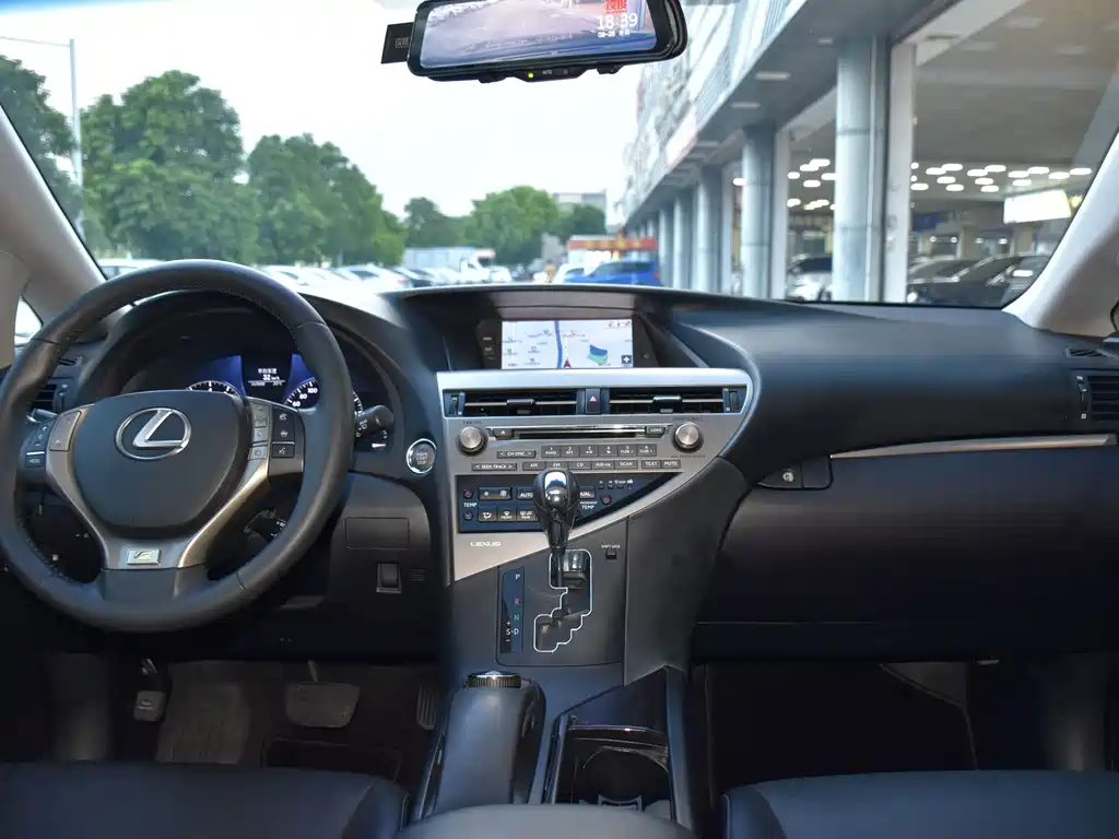 Lexus RX Classic — миниатюра 4