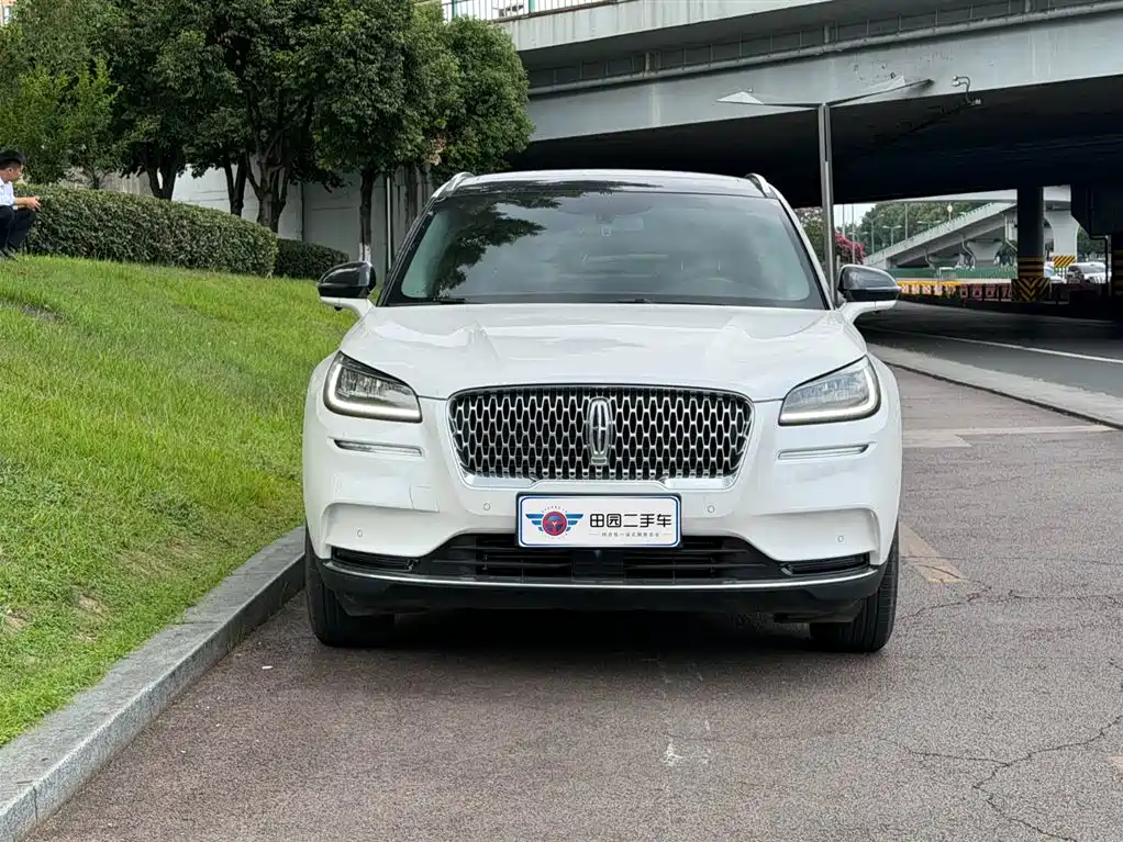 Lincoln Corsair 2022 2.0T Premium