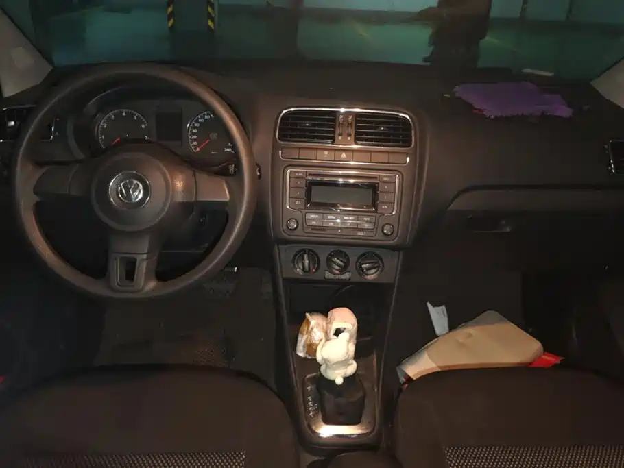 Volkswagen Polo — миниатюра 12
