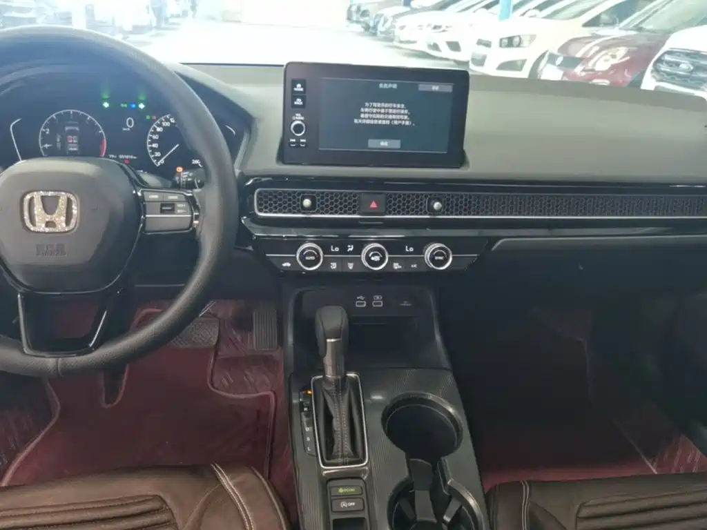 Honda Civic — миниатюра 13