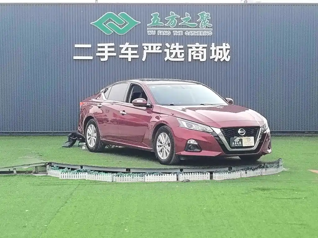 Nissan Teana — миниатюра 3