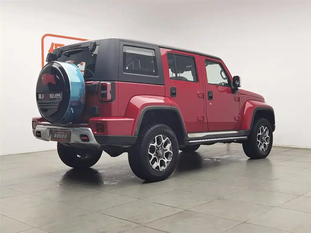 BAIC BJ40 2019 PLUS 2.3T MT Premium VI