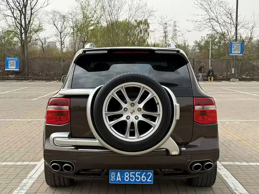 Porsche Cayenne 2009 Cayenne S Transsyberia 4.8L