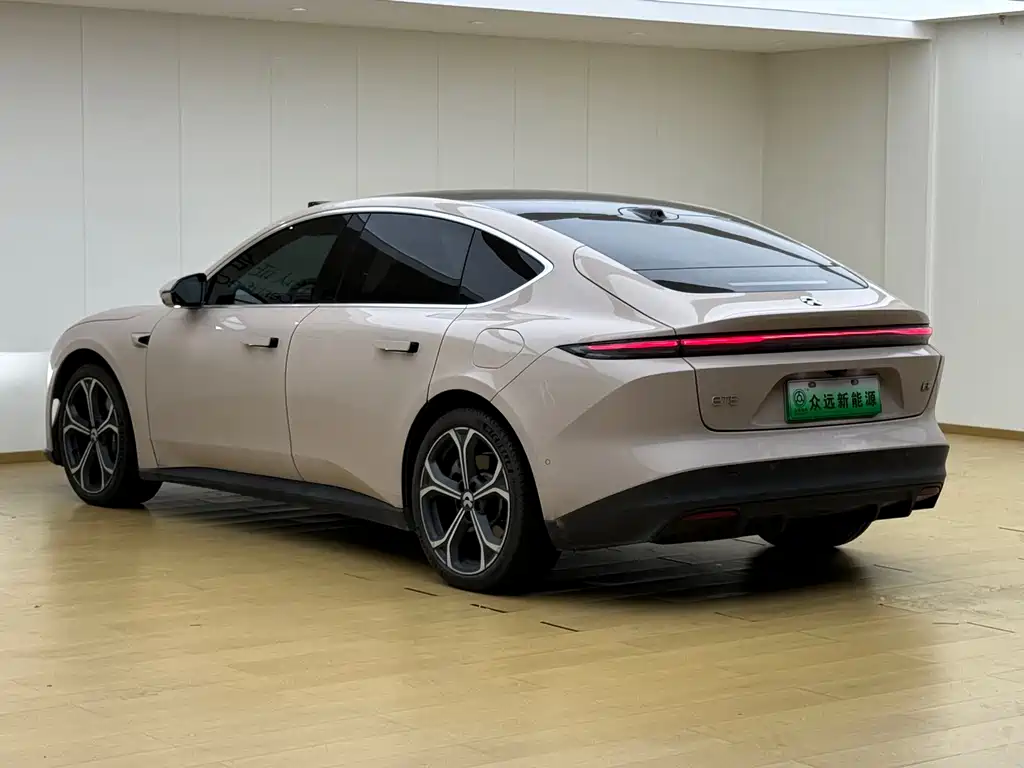 NIO ET5 — миниатюра 8