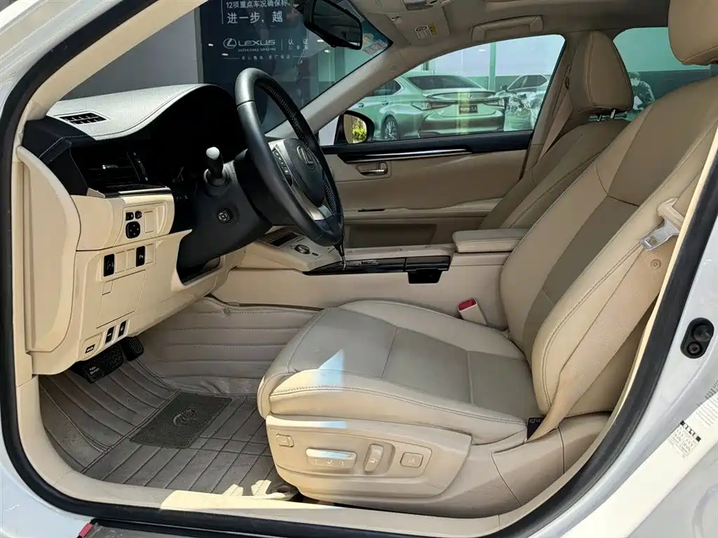 Lexus ES 2013 250 Elite
