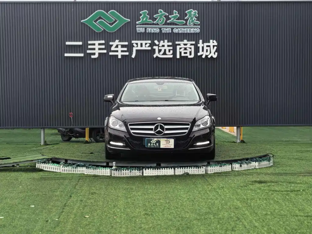 Mercedes-Benz CLS — миниатюра 2
