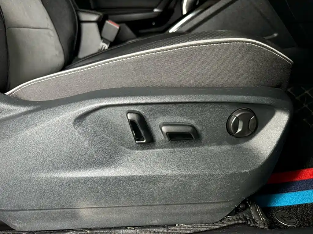 Volkswagen X — миниатюра 14