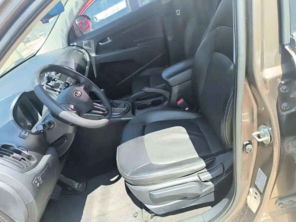 Kia Sportage — миниатюра 15