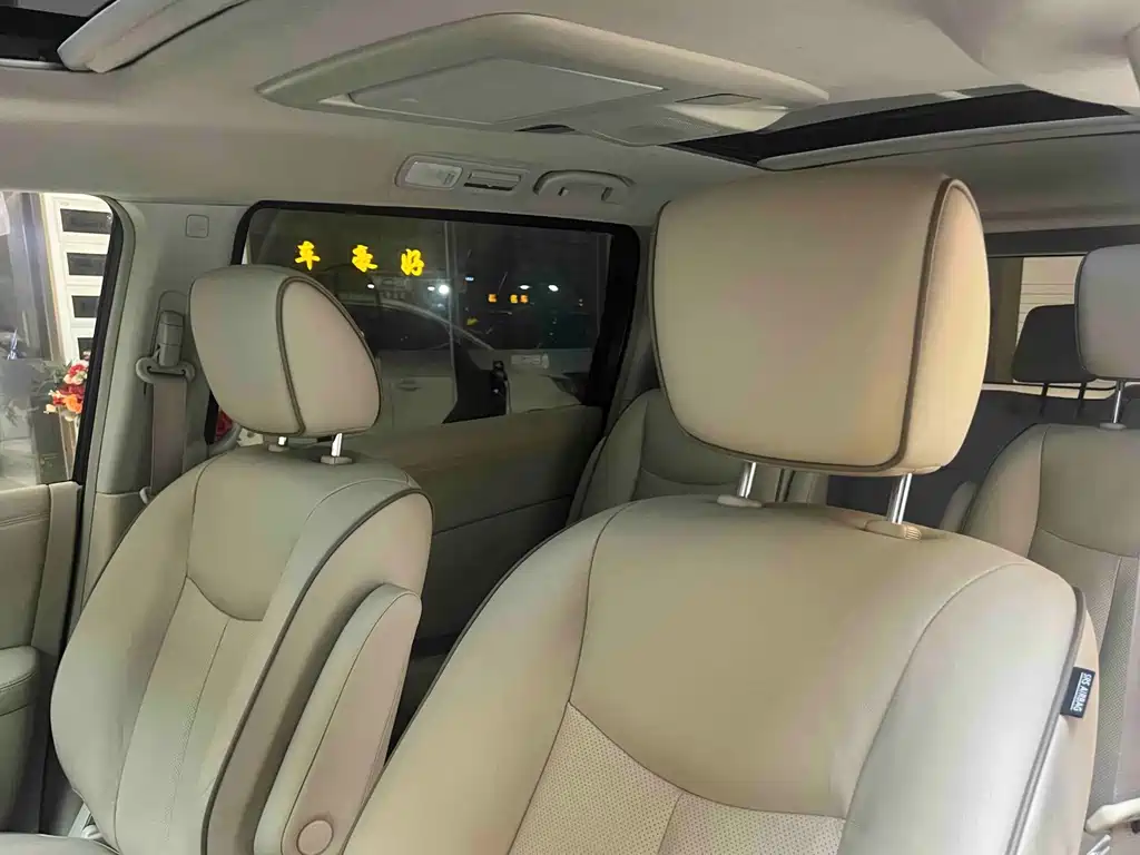 Nissan Quest — миниатюра 20