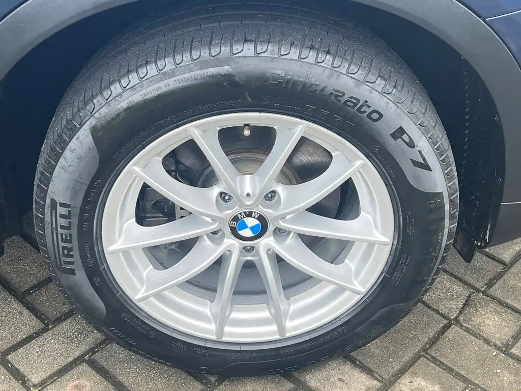 BMW X3 (Import) — миниатюра 5