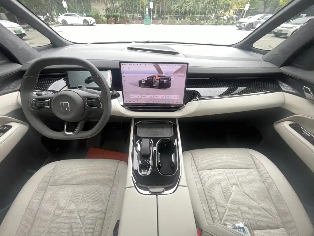 ZEEKR EXTREME KRYPTON 009