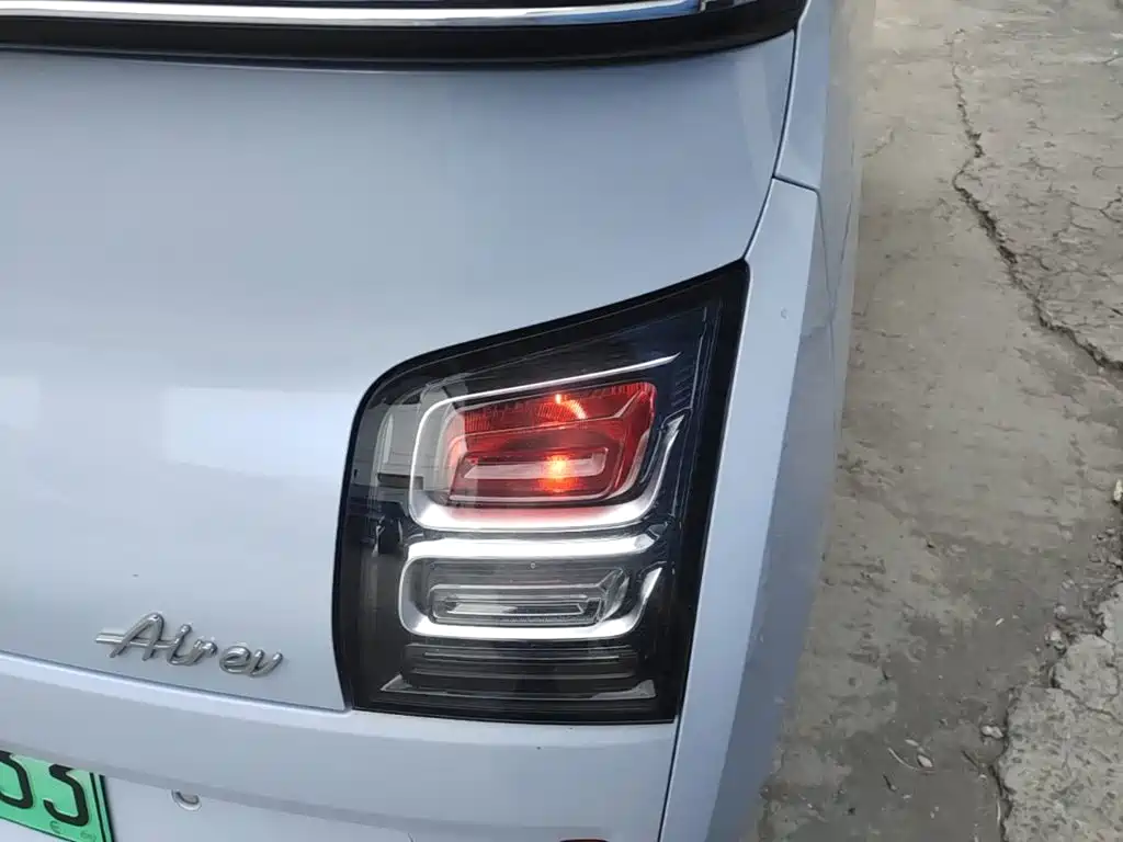 Wuling Air ev — миниатюра 8