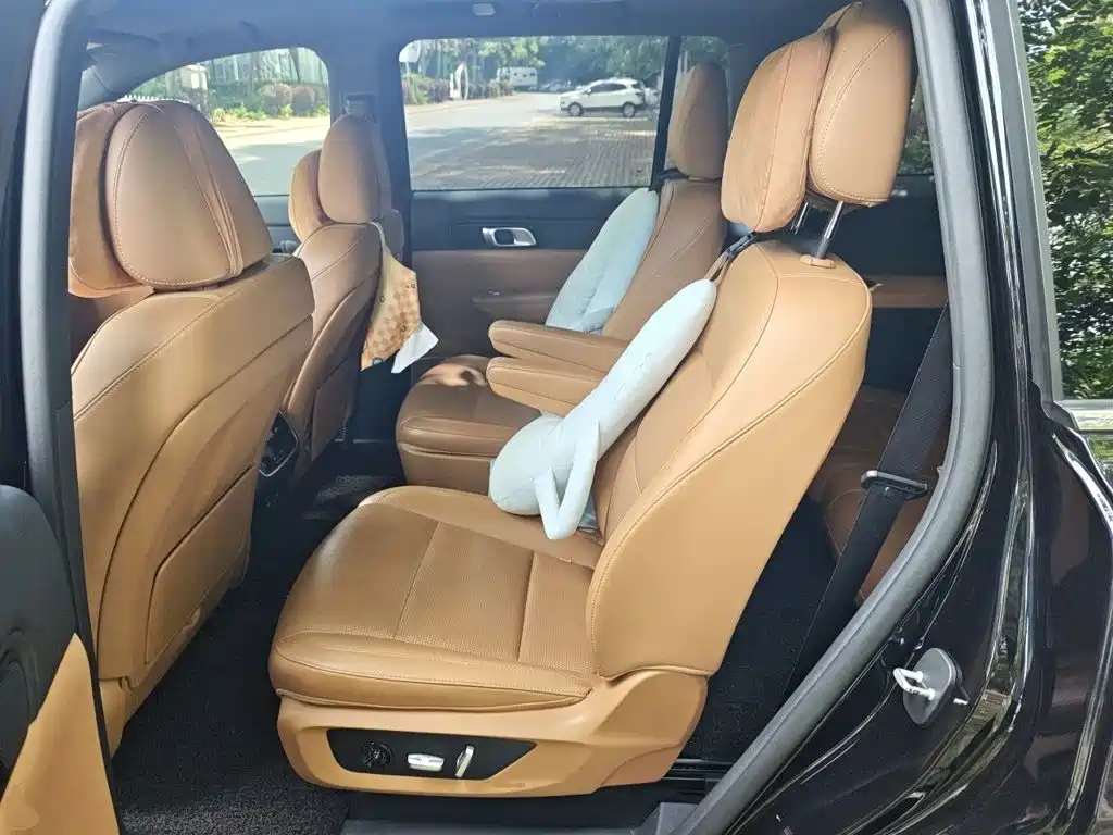 Li Auto Li ONE — миниатюра 13