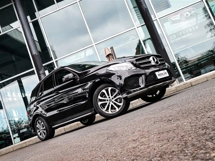 MERCEDES-BENZ GLE
